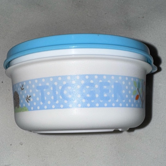 Tupperware Disney Tigger Snack Cup - Picture 3 of 6